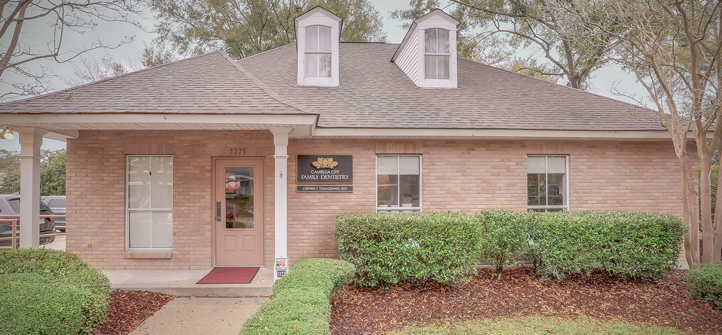 Exterior of Camellia City Family Dentistry office in Slidell